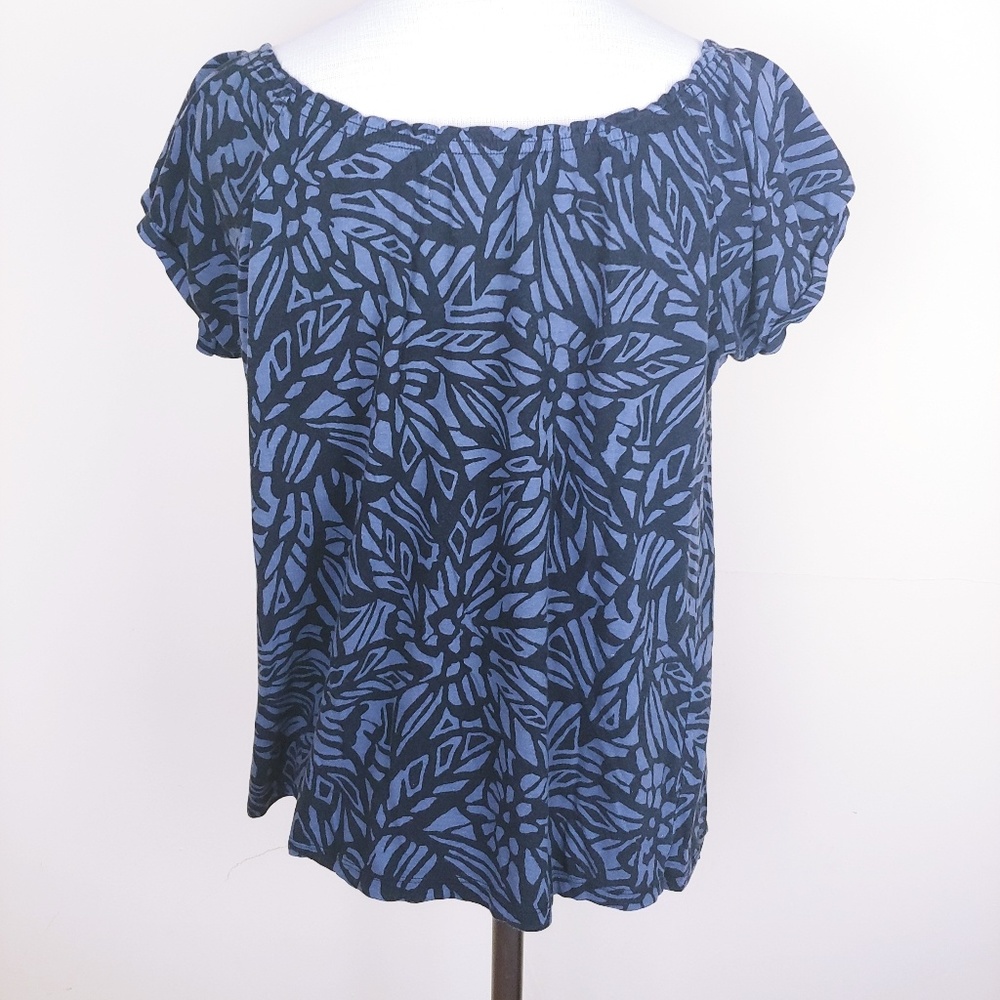 Michael Kors Black Gray Floral Short Sleeve Top - Picture 2 of 6
